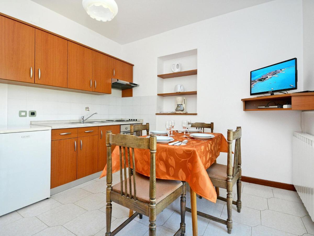 Apartment Albina-2 By Interhome Umag Exterior foto